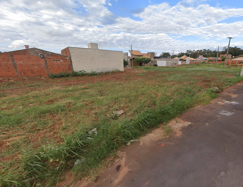 Terreno à venda em Naviraí